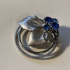 Vintage Brooch Pin Silver Tone Flower Textured Sparkling Blue Rhinestones